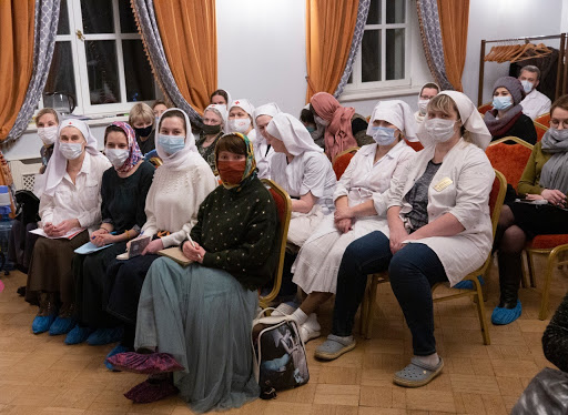 Το Πατριαρχείο Μόσχας εκπαιδεύει προσωπικό υγείας στη Μόσχα