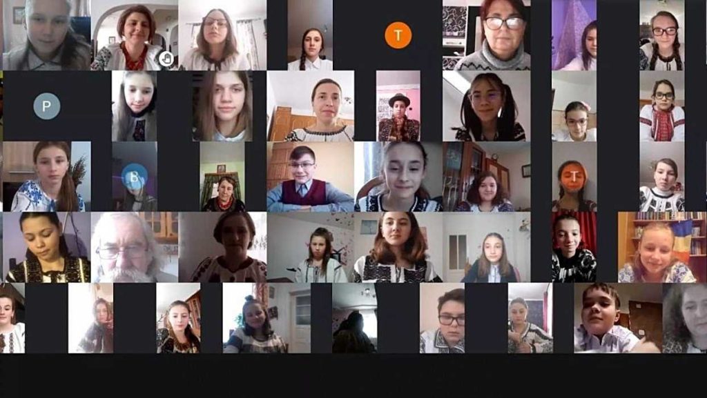 Peste 5.000 de copii au participat la Ora de „Sus inima!”, dedicată poetului național și valorilor românești