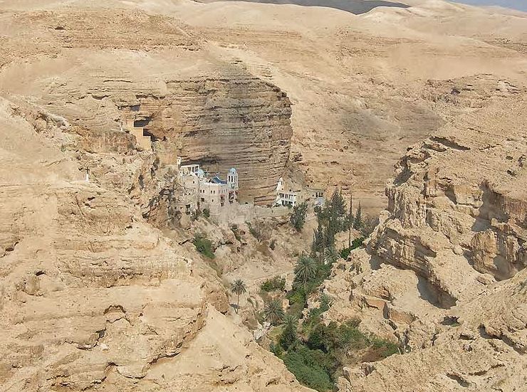 Στην Ιερά Μονή Χοζεβά