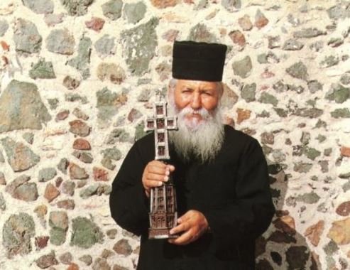 В 03:00 утра скончался настоятель обители Ставровуни