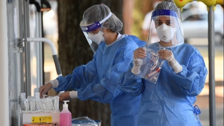 816 κρούσματα, 399 διασωληνωμένοι, 48 θάνατοι