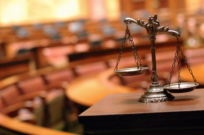 «Μη, τέκνον, καλύτερα άφησε στον Θεόν το θέμα του δίκιου σου»