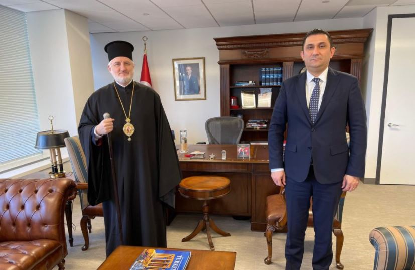 Ο Αρχιεπίσκοπος Αμερικής στον Γενικό Πρόξενο της Τουρκίας