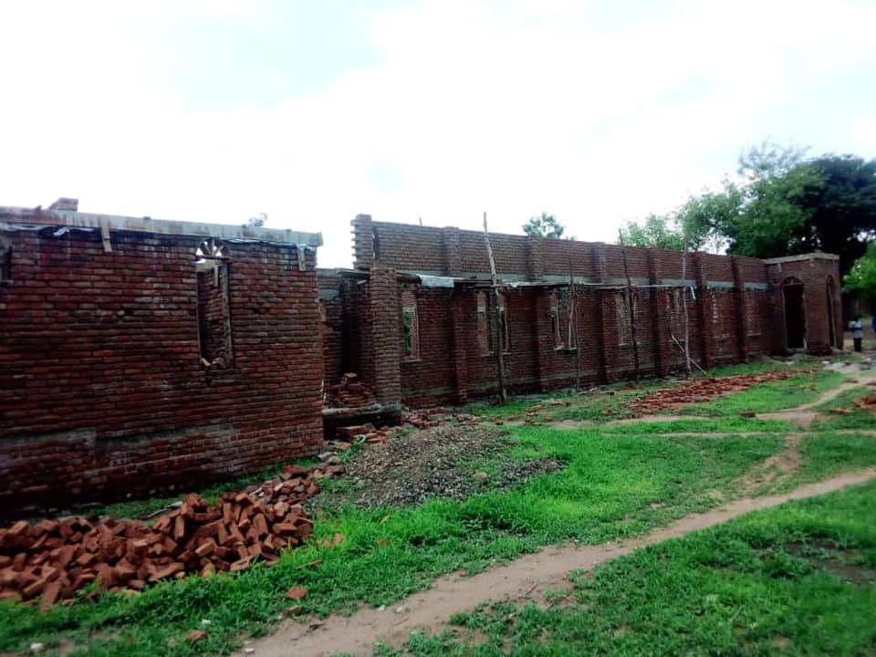 Μαλάουι: Προτεραιότητα το χτίσιμο ναών