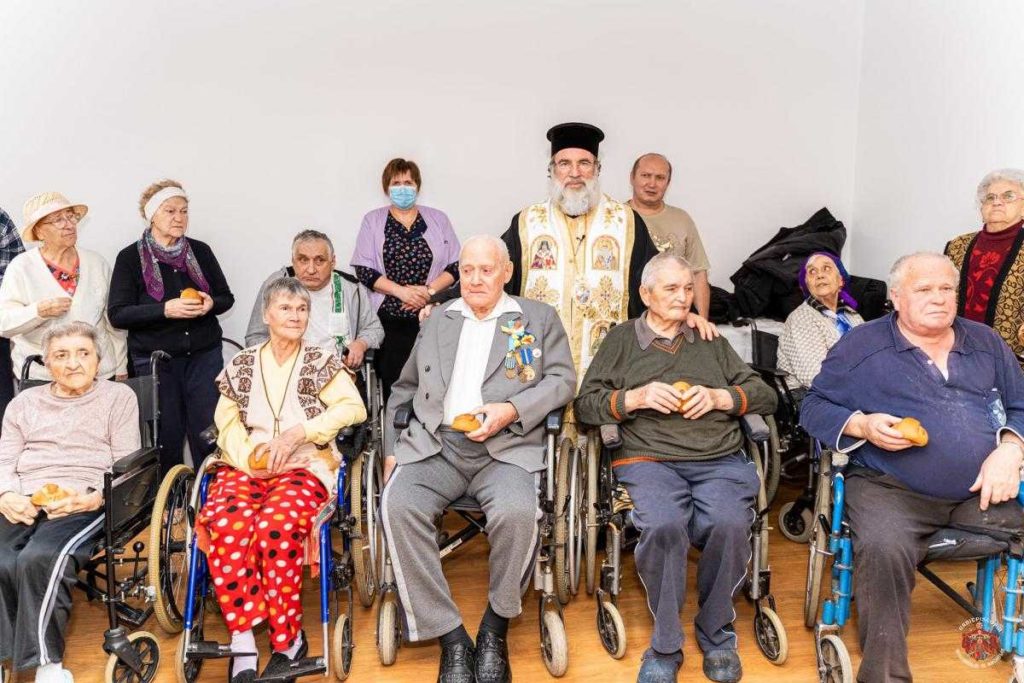 Arhiepiscopul Ioachim i-a vizitat pe vârstnicii de la Hârja