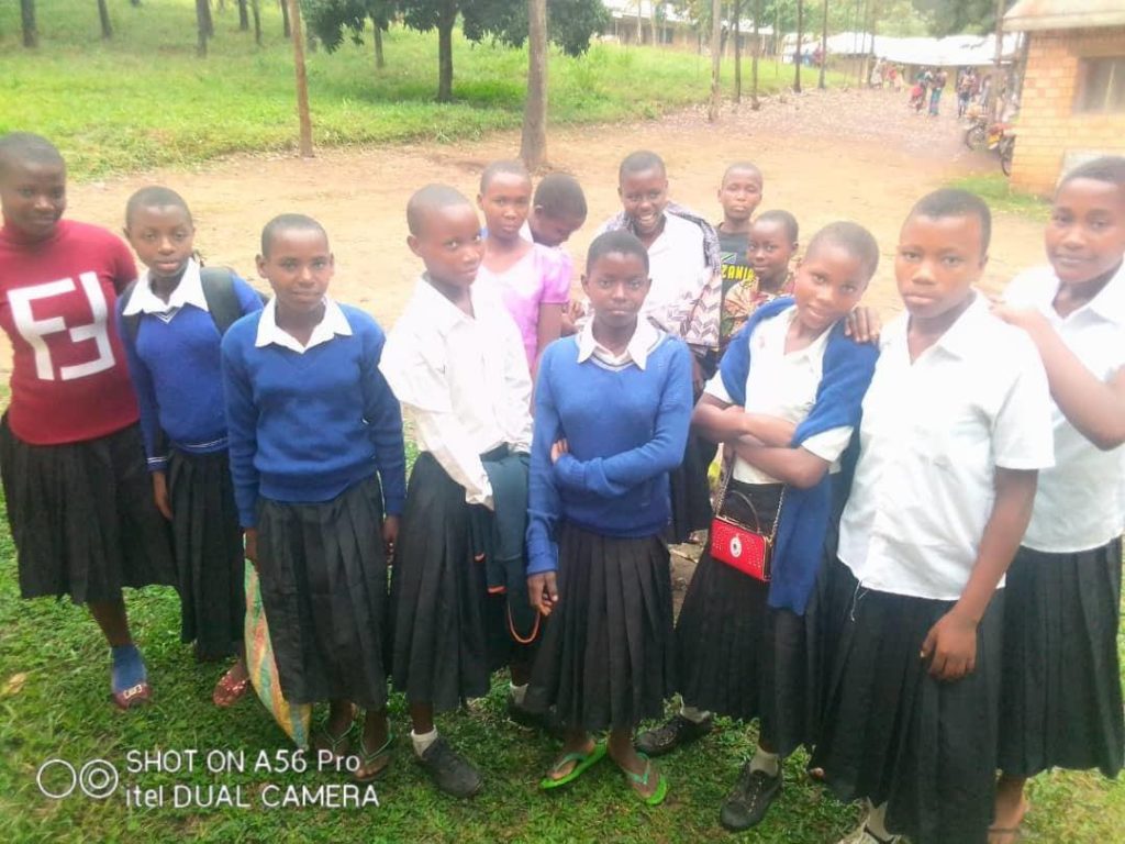Μαθητές στην Μπουκόμπα ζητούν Ορθόδοξο δάσκαλο