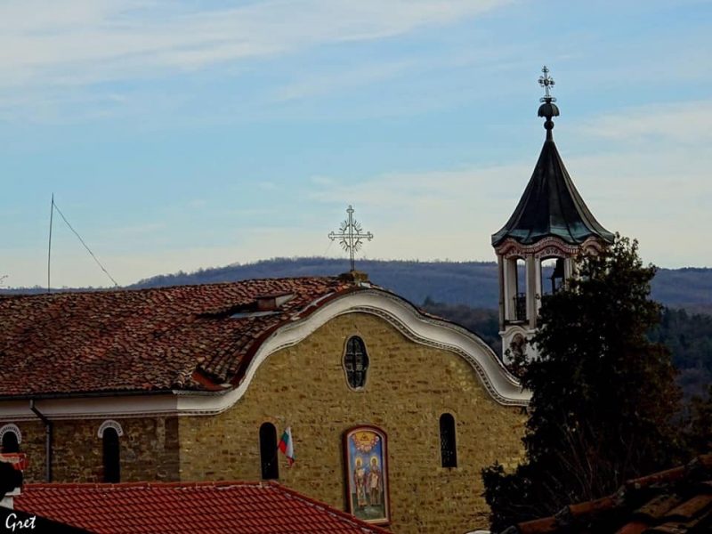 Αποκαθίσταται ιστορικός ναός στο Βέλικο Τάρνοβο