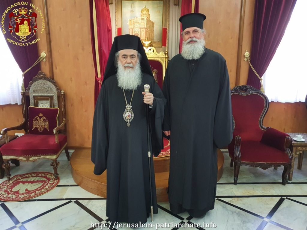 Ο Πατριάρχης Ιεροσολύμων έδωσε την ευχή του στον νέο Ιερέα