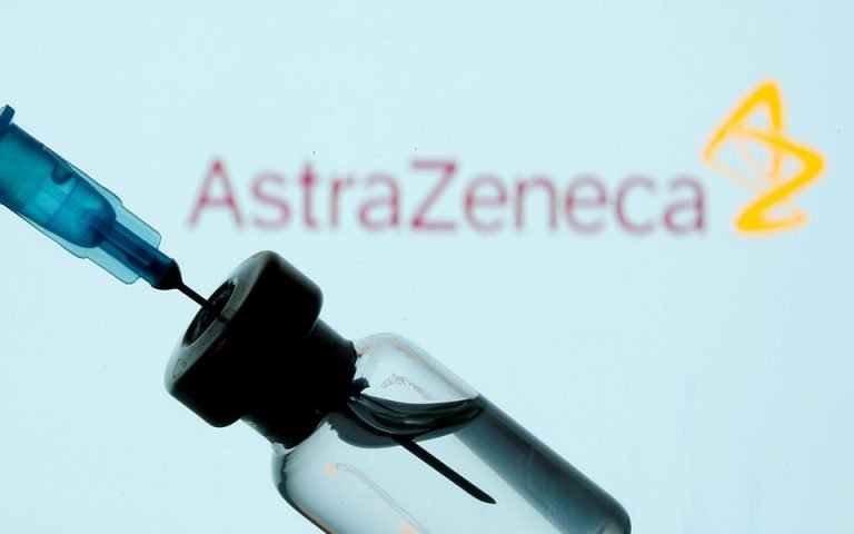 Διαφορετικά ρυθμίζεται η χορήγηση του εμβολίου της AstraZeneca στις χώρες της ΕΕ