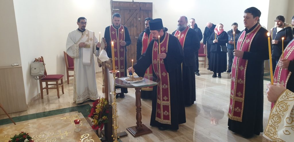 Молитвени помен владики Милутину