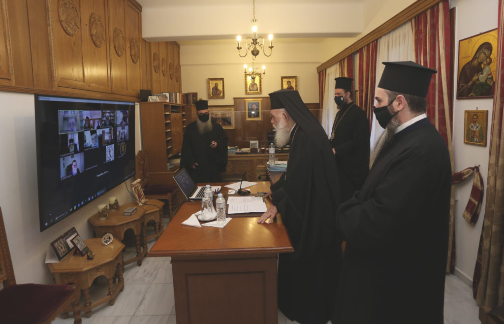 Συνεδριάζει η Διαρκής Ιερά Σύνοδος – Σήμερα παρουσιάζεται το Μετάλλιο της Εκκλησίας για τα 200 χρόνια από την Ελληνική Επανάσταση