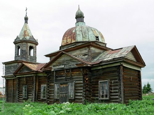 Более 10% из всех жалоб россиян касаются сохранения памятников и церквей