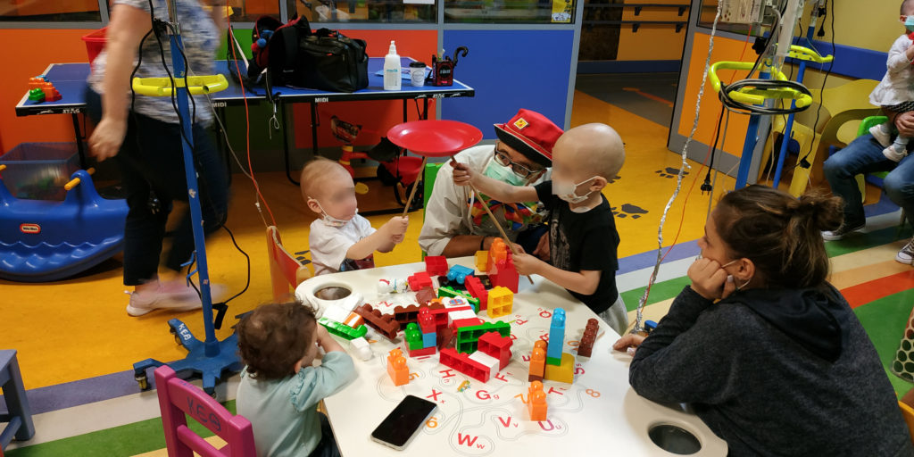 “Με χαμόγελο και αθωότητα”