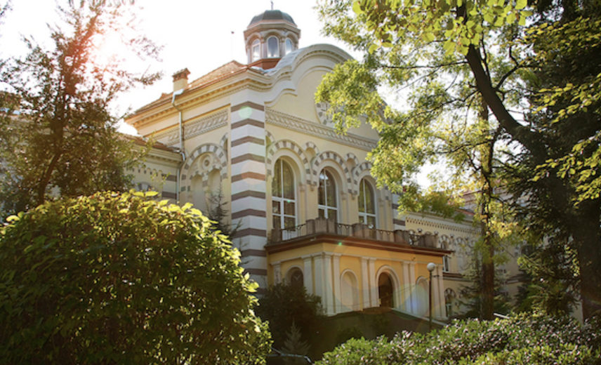 Bulgaria’s cabinet allocates EUR 2 million to religious schools