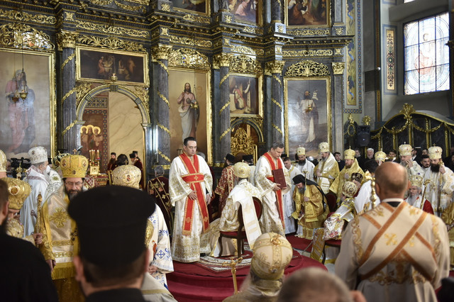 Βελιγράδι – Στον Ιερό Ναό Αρχαγγέλου Μιχαήλ η ενθρόνιση του νέου Πατριάρχη Σερβίας κ.κ. Πορφυρίου (LIVE)