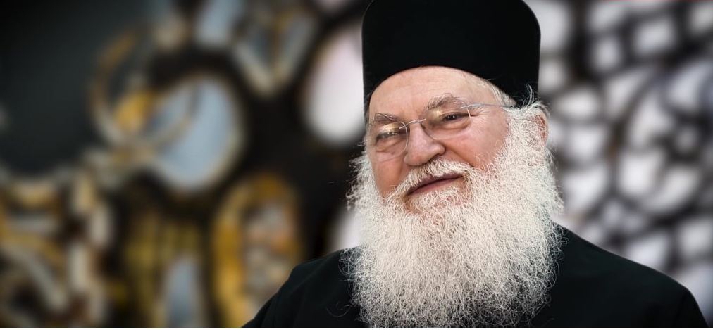 Cea dintâi telesinaxă a Părintelui Efrem,Starețul Mănăstirii Vatopedu, cu prietenii Sfântului Munte- “The Friendsof Mount Athos (athosfriends.org)”