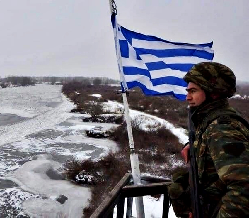 Η φωτογραφία του στρατιώτη στον Έβρο που συγκίνησε