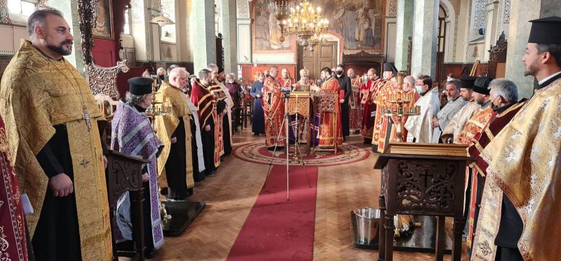 Митрополит Киприан отслужи молебен за Освобождението на България в Стара Загора