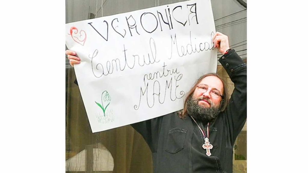 8 Martie: Părintele Dan Damaschin pornește de la zero „VERONICA” – Centrul medico-social pentru Mame