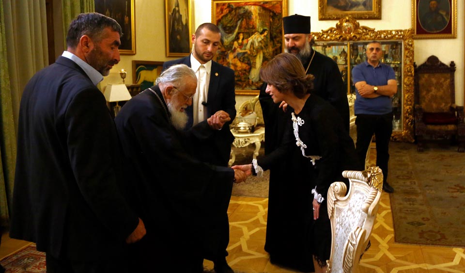 საქართველოს საპატრიარქო ილია მეორისა და ეკატერინე ტიკარაძის შეხვედრის შესახებ ინფორმაციას ავრცელებს