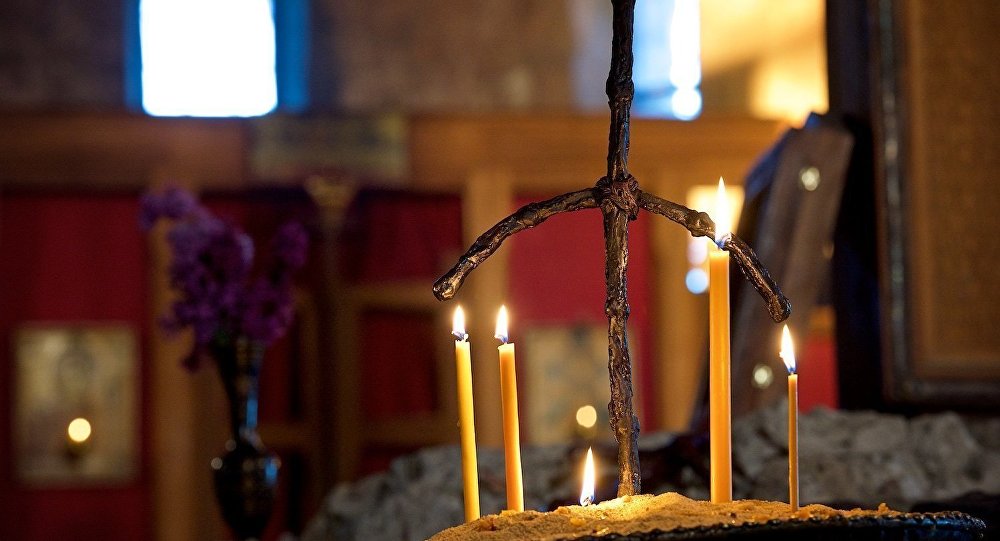 ლენდარი: 8 მარტი  საქართველოს მართლმადიდებებლი ეკლესია 8 მარტს სმირნელი ეპისკოპოსის