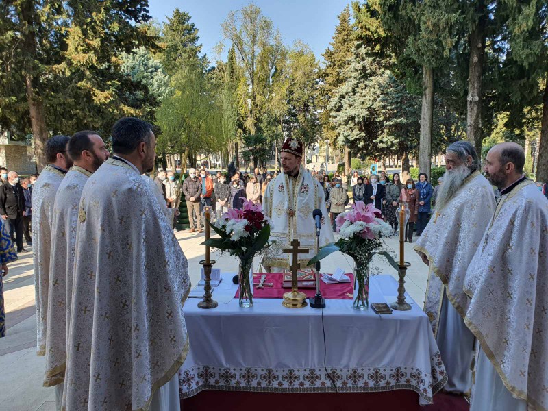 Света архијерејска Литургија у Требињу