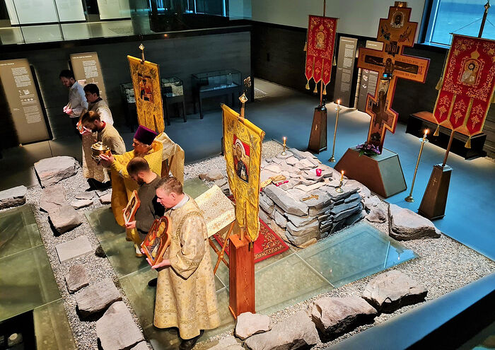 В Тронхейме на месте первого храма-усыпальницы святого короля Олафа Норвежского впервые со времен Средневековья совершено православное богослужение