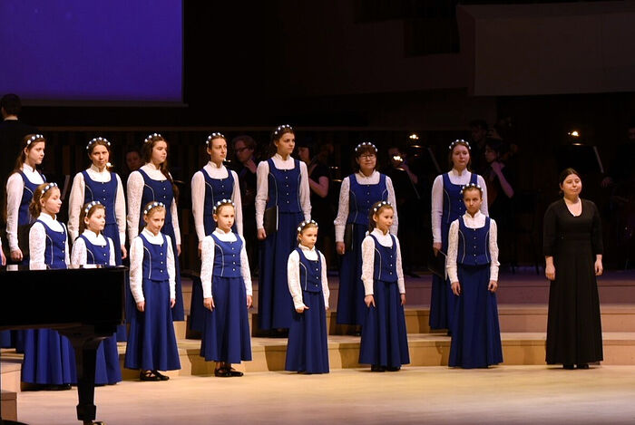 ПРИ ПОДДЕРЖКЕ ЦЕРКОВНО-ОБЩЕСТВЕННОГО СОВЕТА ПО РАЗВИТИЮ РУССКОГО ЦЕРКОВНОГО ПЕНИЯ ПРОШЕЛ X МОСКОВСКИЙ ФЕСТИВАЛЬ ХОРОВ ВОСКРЕСНЫХ ШКОЛ