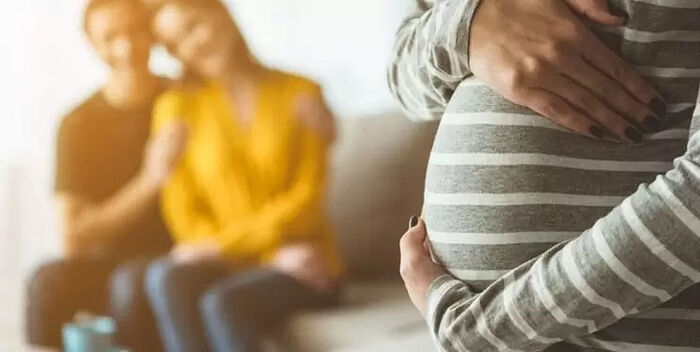 TENS OF THOUSANDS SIGN PETITION TO BAN SURROGACY IN RUSSIA