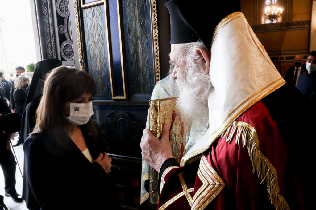 Η Δοξολογία στην Μητρόπολη Αθηνών (ΕΙΚΟΝΕΣ)