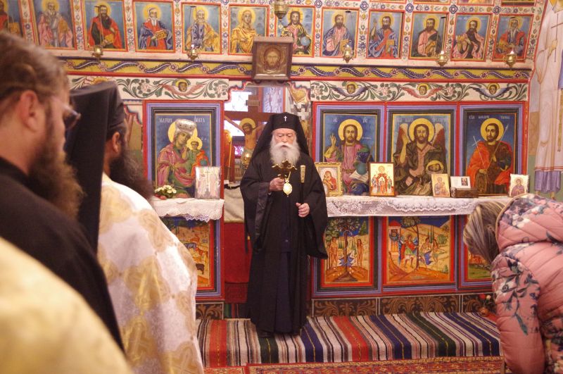 Манастир „Св. Теодор Тирон“- Правец чества своя храмов празник с Архиерейска св. Литургия