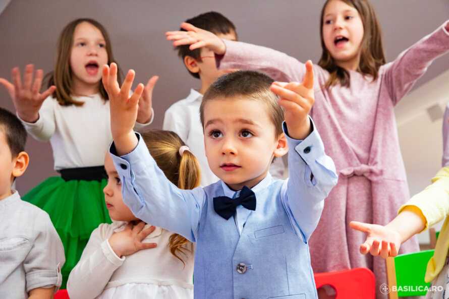 Int’ Women’s Day commemorated by children at Romanian Patriarchate’s preschool