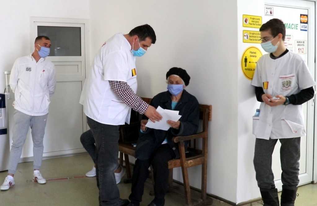 Sănătate pentru sate: Medicii voluntari atrag atenţia la frecvența bolilor cardiovasculare