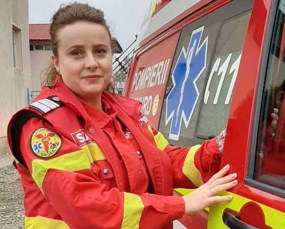Paramedicul Mihaela Enache: Lupta pentru viaţă nu ia pauză niciodată, dar credinţa în Dumnezeu îmi dă forţă