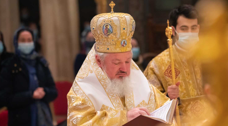 Ce milostenie oferim? Ordinea în șifonier sau în cămară nu presupune o faptă bună, spune PS Varlaam
