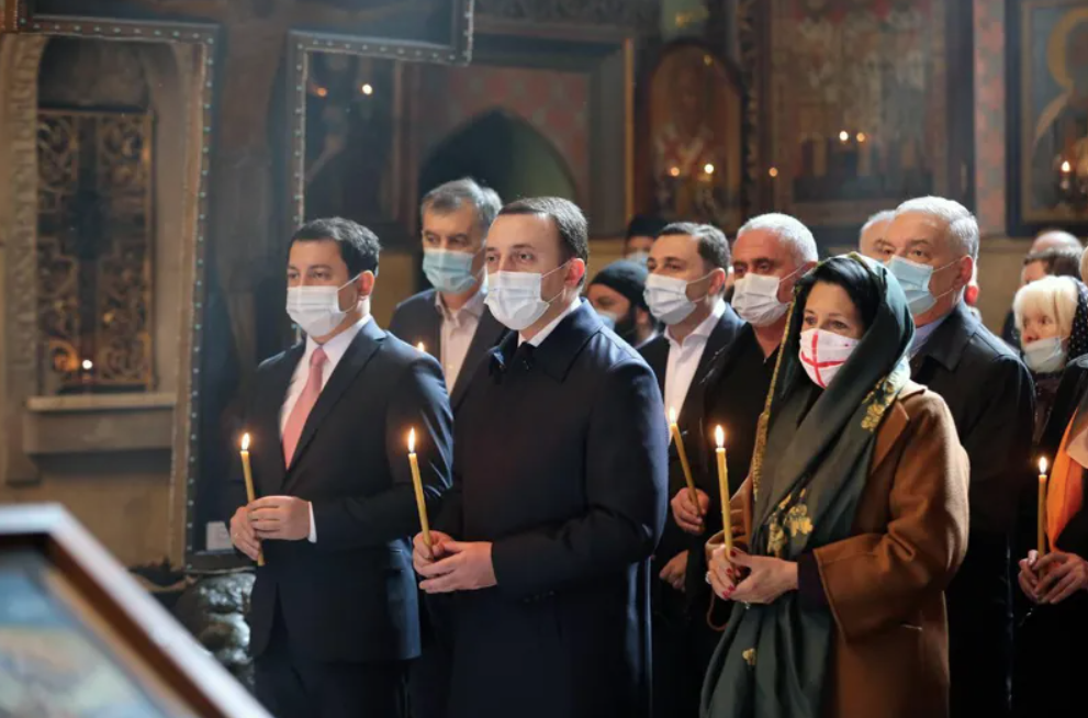 ირაკლი ღარიბაშვილი – ჩვენი ეკლესიის გამორჩეული წარმომადგენელი არის ჩვენი პატრიარქი, რომელიც 40 წელზე მეტია, გამორჩეული ერთგულებითა და თავდადებით ემსახურება ჩვენს სამშობლოს