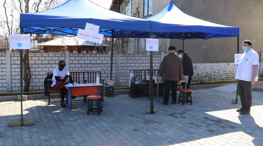 Asistență medicală gratuită pentru 75 de persoane din Lipănești, Prahova