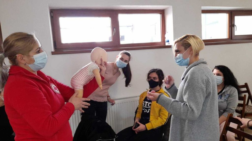 La Protopopiatul Sebeş a fost organizat un curs de prim-ajutor pentru tineri