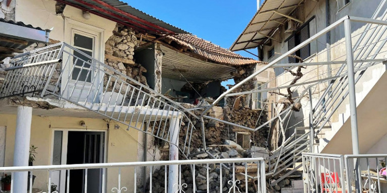 Το υπουργείο Εσωτερικών συνδράμει τους πληγέντες του σεισμού της Ελασσόνας