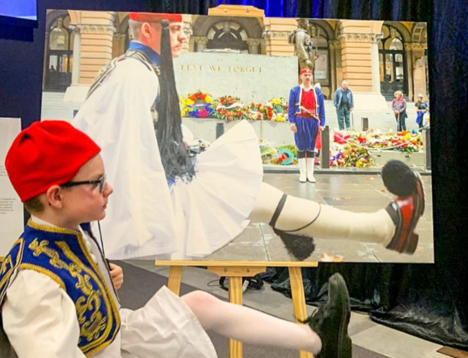 Οι Εύζωνες ταξιδεύουν στην Αυστραλία