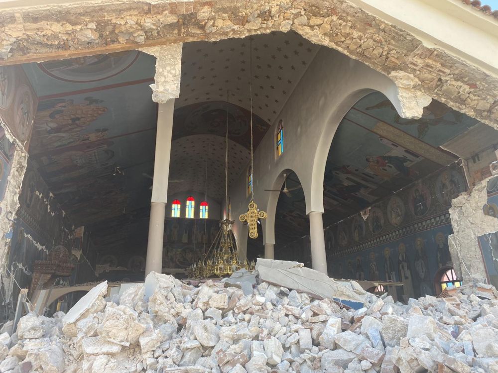 Damages to churches in central Greece from 6R quake on Wed.