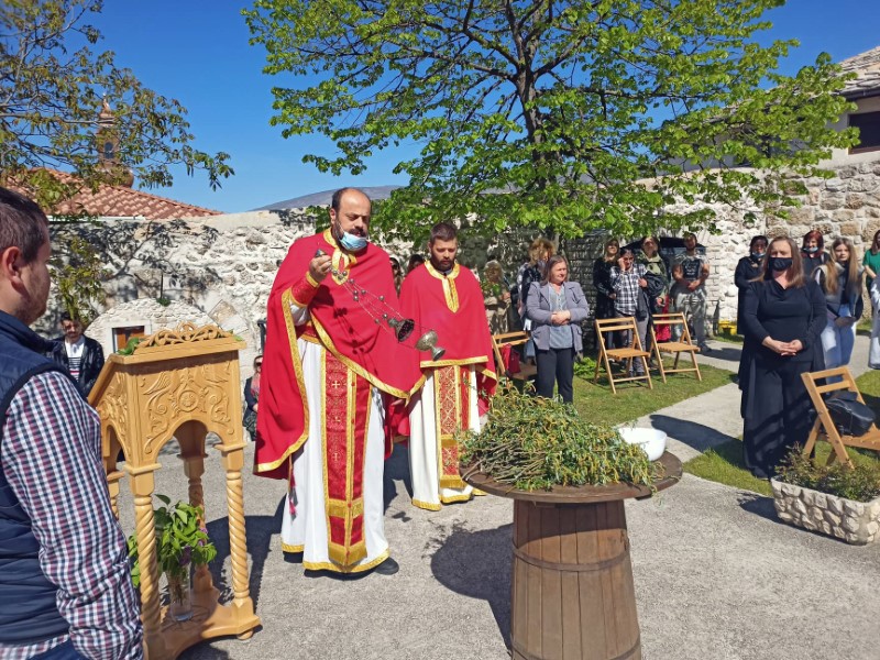 Цвети у Мостару