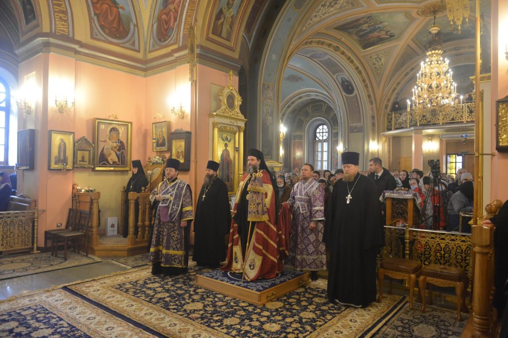 Архиепископ Охридский Иоанн совершил Литургию в Покровском женском монастыре города Москвы
