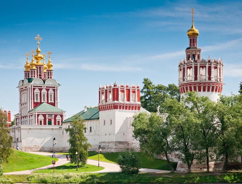 Николо-Угрешский ставропигиальный монастырь предоставлен митрополиту Крутицкому и Коломенскому для размещения в нем Управления Московской митрополии и Коломенской епархии