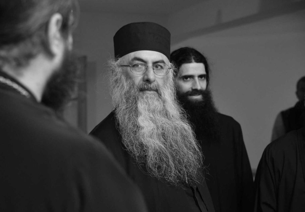 Arhim. Zaharia Zaharou este invitatul ASCOR la cea de-a doua conferință din Post