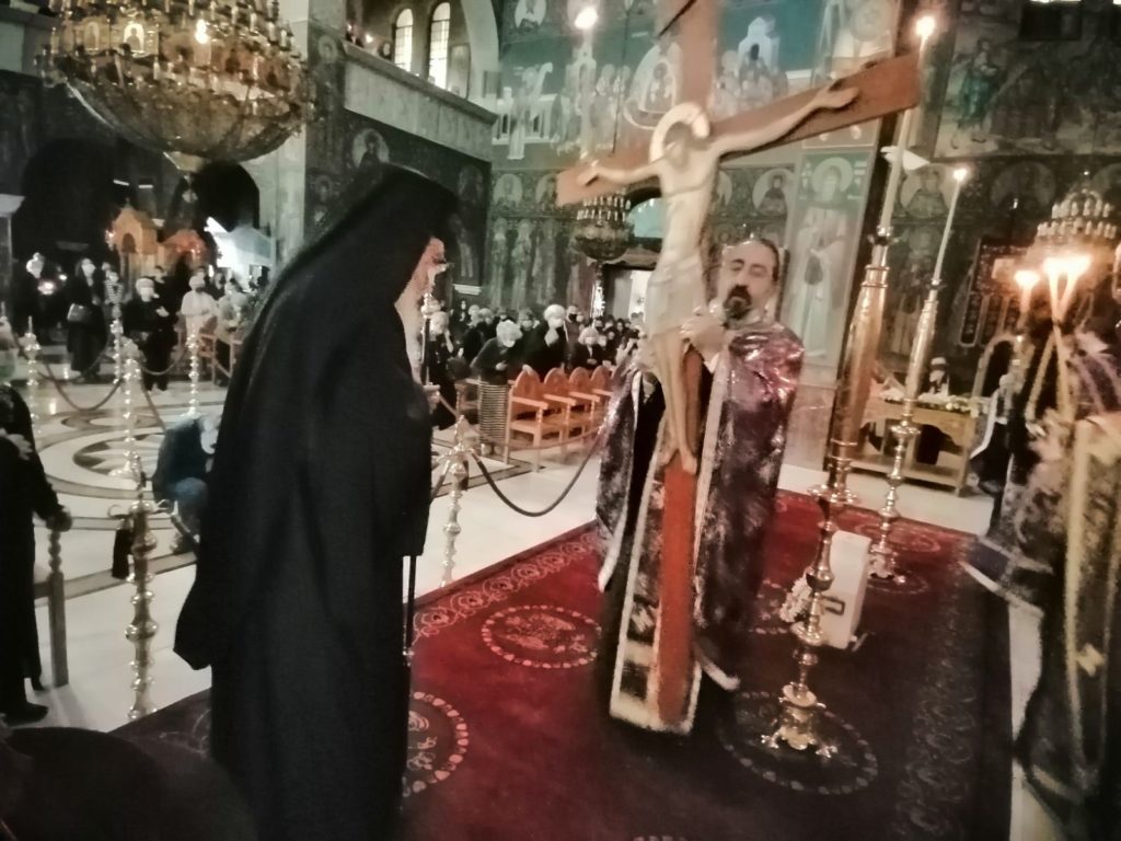 Η Μεγάλη Πέμπτη στη Μητρόπολη Περιστερίου