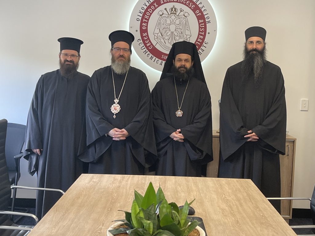 Ο Επίσκοπος Μελόης στα γραφεία της Αρχιεπισκοπικής Περιφέρειας Πέρθης