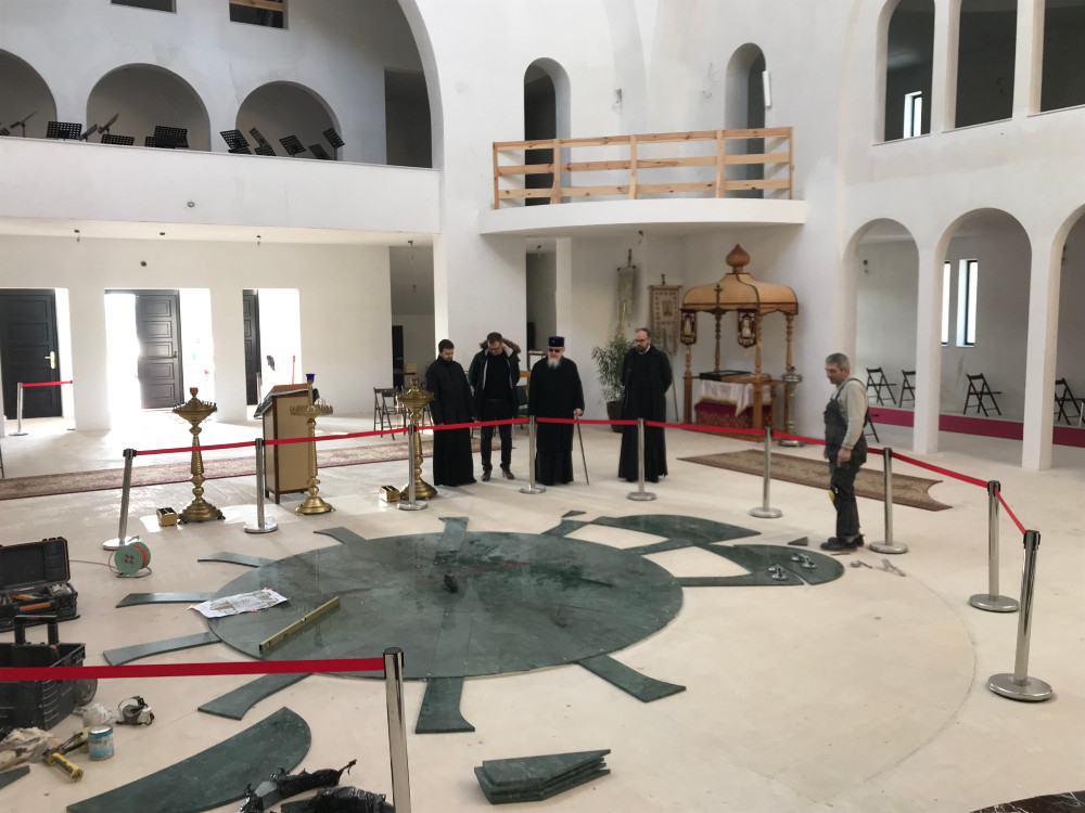 Митрополит Сава от Полската православна църква посети новостроящия се храм „Света София“