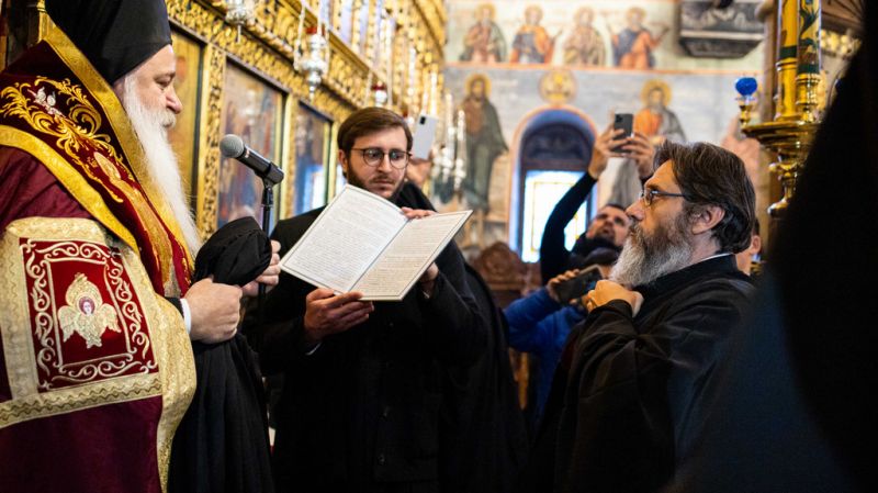 Ново пострижение в Бачковския манастир