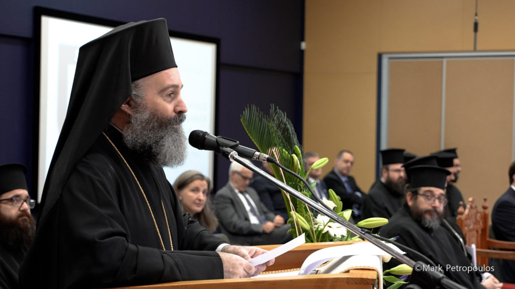 Ο Αρχιεπίσκοπος Αυστραλίας κοντά στη νεολαία της Μελβούρνης